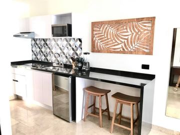 Estudio Completamente Amueblado y Equipado