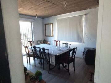 Casa y tereno amplios 3 dormitorios dos baños comuna La Florida