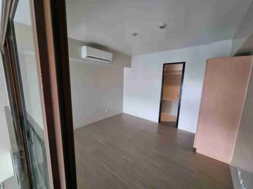 RFO 1BR Loft unit beside NAIA T3 Rent to Own 3% DP Move In