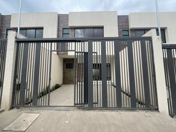CASA POR ESTRENAR DE 4 DORMITORIOS EN VENTA SECTOR RICAURTE