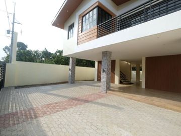 House & Lot For Sale in Buenavista Hills Tagaytay City-MC