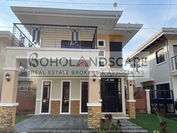 House & Lot for Sale located in Chateau de Paz, Dauis, Panglao Island, Bohol.