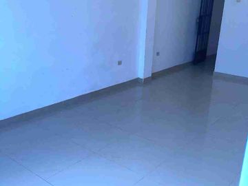 🏡 ¡Gran Oportunidad! Casa En Venta De 3 Pisos Con Opcion De Negocio En Excelente Ubicación – Calle La Mar A Media Cuadra De La Av. Cutervo