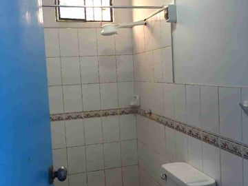 🏡 ¡Gran Oportunidad! Casa En Venta De 3 Pisos Con Opcion De Negocio En Excelente Ubicación – Calle La Mar A Media Cuadra De La Av. Cutervo