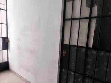 🏡 ¡Gran Oportunidad! Casa En Venta De 3 Pisos Con Opcion De Negocio En Excelente Ubicación – Calle La Mar A Media Cuadra De La Av. Cutervo