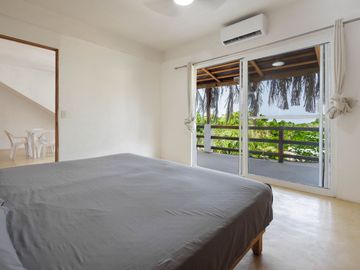 SE VENDE Casa de 2 niveles en Puerto Escondido – ¡Ideal para rentas en Airbnb