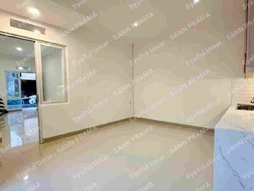 rumah 2 lantai semi furnish di andara vilage