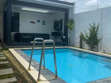House & Lot w/ POOL & Jacuzzi in Tagaytay Country Homes 3 for SALE! 400 sqm at 35M