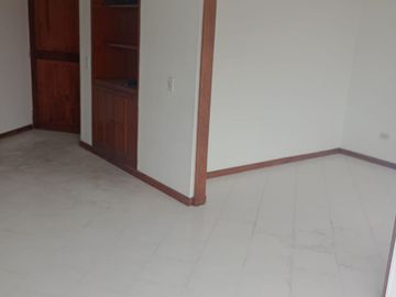 VENDO EN CALI CERCA A LA AUTOPISTA SUR ORIENTAL Y A LA 56 (AV. GUADALUPE) APARTAMENTO EN UNIDAD RESIDENCIAL  BUENO, BONITO Y BARATO, ESTRATO 5, $390M