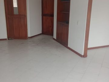 VENDO EN CALI CERCA A LA AUTOPISTA SUR ORIENTAL Y A LA 56 (AV. GUADALUPE) APARTAMENTO EN UNIDAD RESIDENCIAL  BUENO, BONITO Y BARATO, ESTRATO 5, $390M
