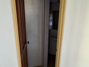 VENDO EN CALI CERCA A LA AUTOPISTA SUR ORIENTAL Y A LA 56 (AV. GUADALUPE) APARTAMENTO EN UNIDAD RESIDENCIAL  BUENO, BONITO Y BARATO, ESTRATO 5, $390M
