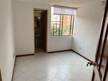 VENDO EN CALI CERCA A LA AUTOPISTA SUR ORIENTAL Y A LA 56 (AV. GUADALUPE) APARTAMENTO EN UNIDAD RESIDENCIAL  BUENO, BONITO Y BARATO, ESTRATO 5, $390M