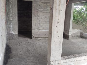 CASA CON DISEÑO ARQUITECTONICO EN OBRA NEGRA, EMILIANO ZAPATA, MORELOS