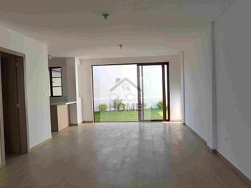 Vendo moderna casa esquinera acogedora por estrenar