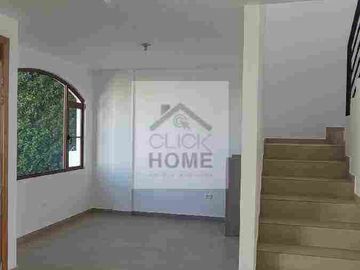 Vendo moderna casa esquinera acogedora por estrenar
