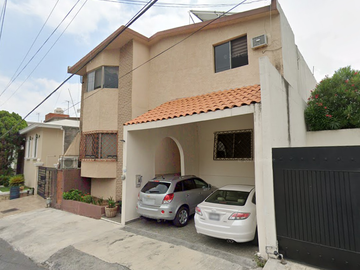 VENTA DE EXELENTE CASA EN MONTERREY NUEVO LEON LAS TORRES