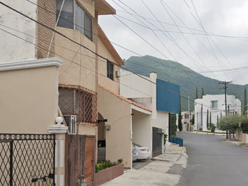 VENTA DE EXELENTE CASA EN MONTERREY NUEVO LEON LAS TORRES