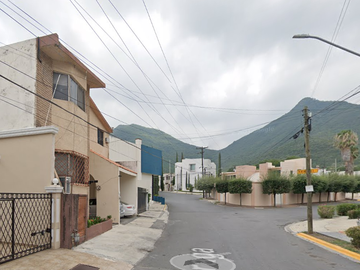 VENTA DE EXELENTE CASA EN MONTERREY NUEVO LEON LAS TORRES