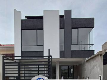CASA EN VENTA – CIUDADELA DE LOS ARQUITECTOS, CUENCA