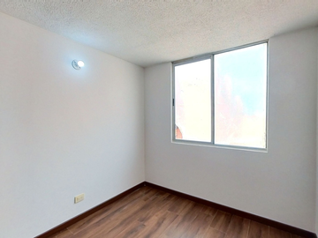 SE VENDE APARTAMENTO MADRID HACIENDA CASA BLANCA EL RODEO