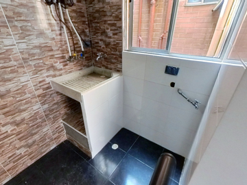 SE VENDE APARTAMENTO MADRID HACIENDA CASA BLANCA EL RODEO