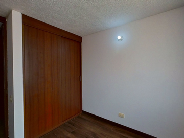 SE VENDE APARTAMENTO MADRID HACIENDA CASA BLANCA EL RODEO