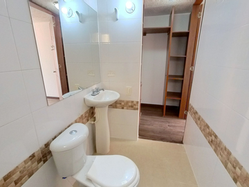 SE VENDE APARTAMENTO MADRID HACIENDA CASA BLANCA EL RODEO