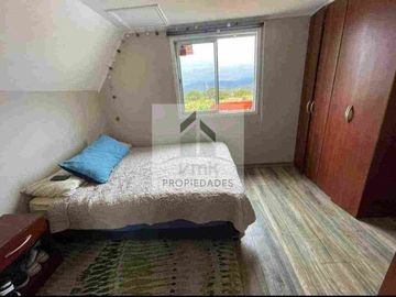 Se vende casa en altos Manquehue, Quilpue.