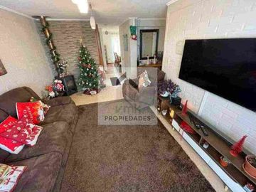 Se vende casa en altos Manquehue, Quilpue.