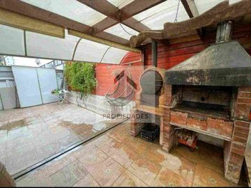 Se vende casa en altos Manquehue, Quilpue.