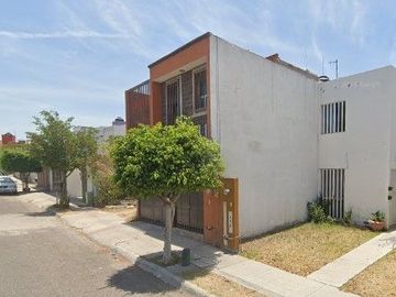 CASA EN VENTA EN COLINAS DEL SUR QUERETARO