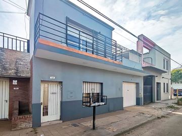 Haedo - Venta - PH 3 Ambientes