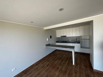 Venta De Casa En Urb. Miramar, Pisco