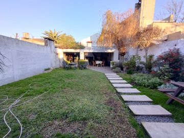 Ituzaingó - Venta - Casa 6 Ambientes