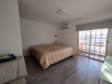 Ituzaingó - Venta - Casa 6 Ambientes