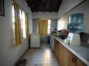 Ituzaingó - Venta - Casa 6 Ambientes