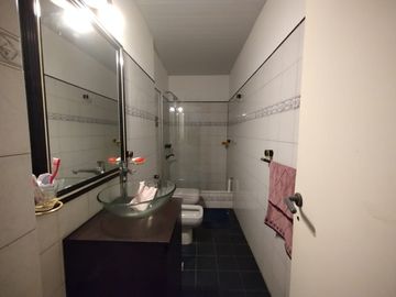 Ituzaingó - Venta - Casa 6 Ambientes