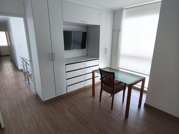 🏡 ¡VENTA DE MODERNO DÚPLEX EN VALLECITO! 🏡