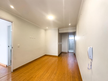 VENTA departamento en Magdalena del Mar, limite con San Isidro 68m2 2 Habitaciones 2 Baños