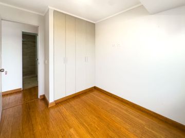 VENTA departamento en Magdalena del Mar, limite con San Isidro 68m2 2 Habitaciones 2 Baños
