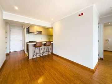 VENTA departamento en Magdalena del Mar, limite con San Isidro 68m2 2 Habitaciones 2 Baños
