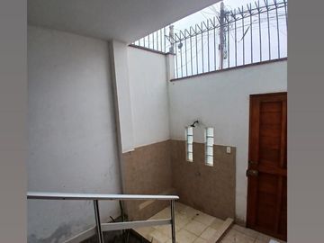 EN VENTA DEPARTAMENTO EN PLAYA ARICA MUY CERCA DEL MAR
