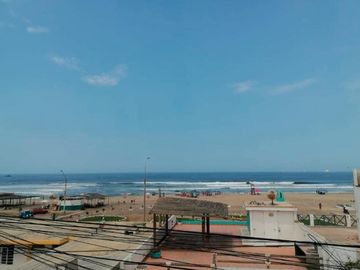 EN VENTA DEPARTAMENTO EN PLAYA ARICA MUY CERCA DEL MAR