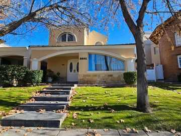 VÓRTICE INMOBILIARIA VENDE CASA EN BARRIO PALMARES, GODOY CRUZ, MENDOZA