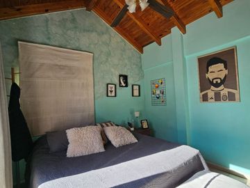 VÓRTICE INMOBILIARIA VENDE CASA EN BARRIO PALMARES, GODOY CRUZ, MENDOZA