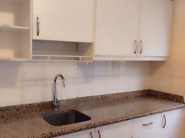 Venta Departamento 2D, Norte de Quito, Sector El Pinar, Conjunto con seguridad 24/7