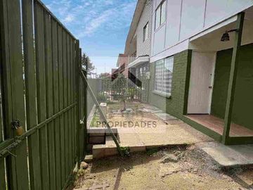 Se vende casa de 4 dormitorios en Belloto. Quilpue.