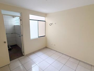 Departamento remodelado en venta en Mayorazgo IV etapa