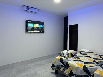 Manglaralto, espectacular casa con piscina y 3 habitaciones
