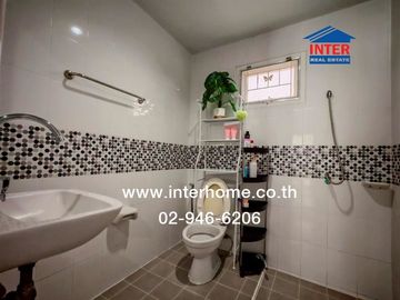 2-storey twin house, 37 sq.w., Temsiri Village, Chueamsamphan, Soi Chueamsamphan 11, near Mahanakorn University, Suwinthawong Road, Chueamsamphan Road